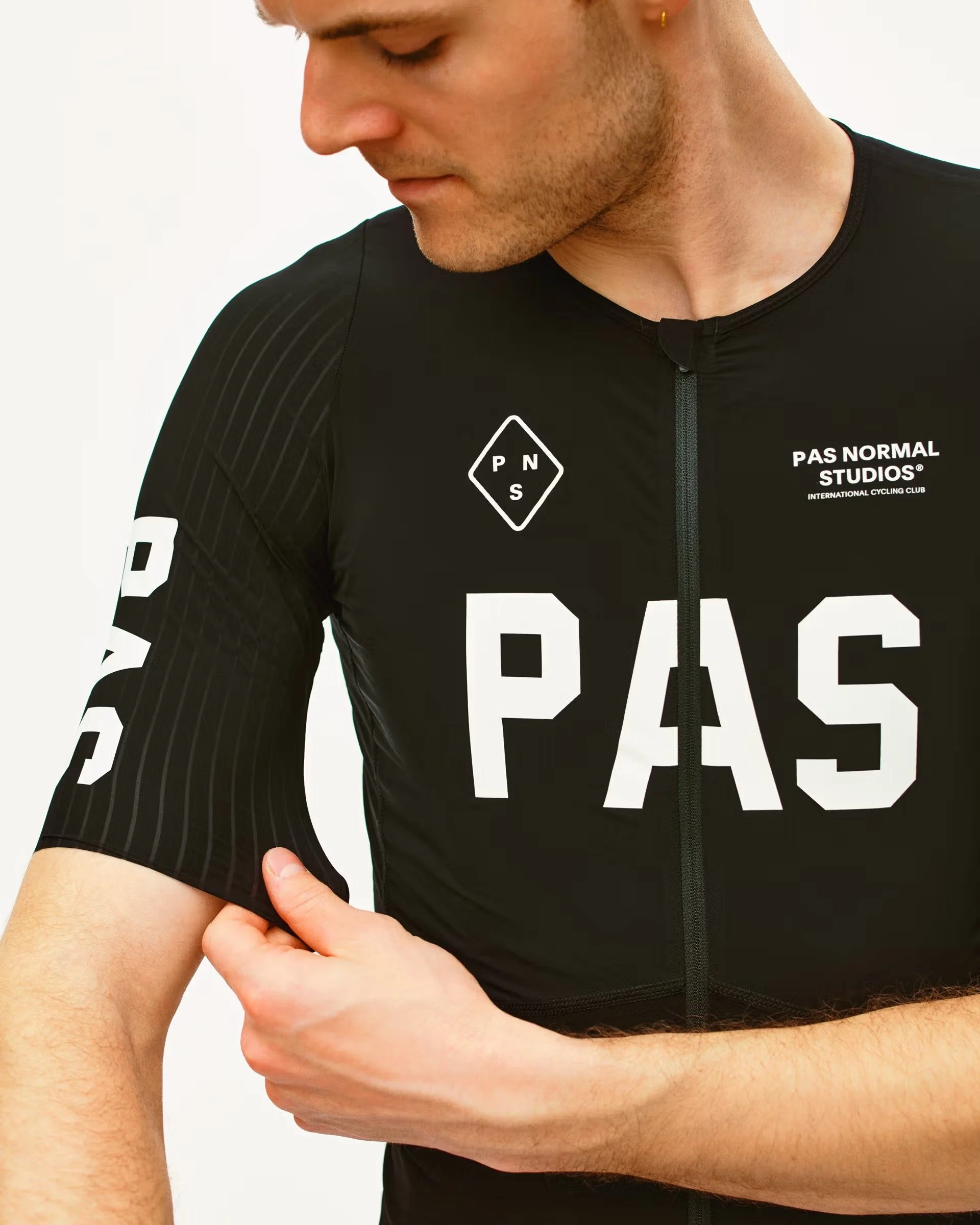 PAS NORMAL STUDIOS Solitude Mesh Jersey White Men — Cycle Store Zurich